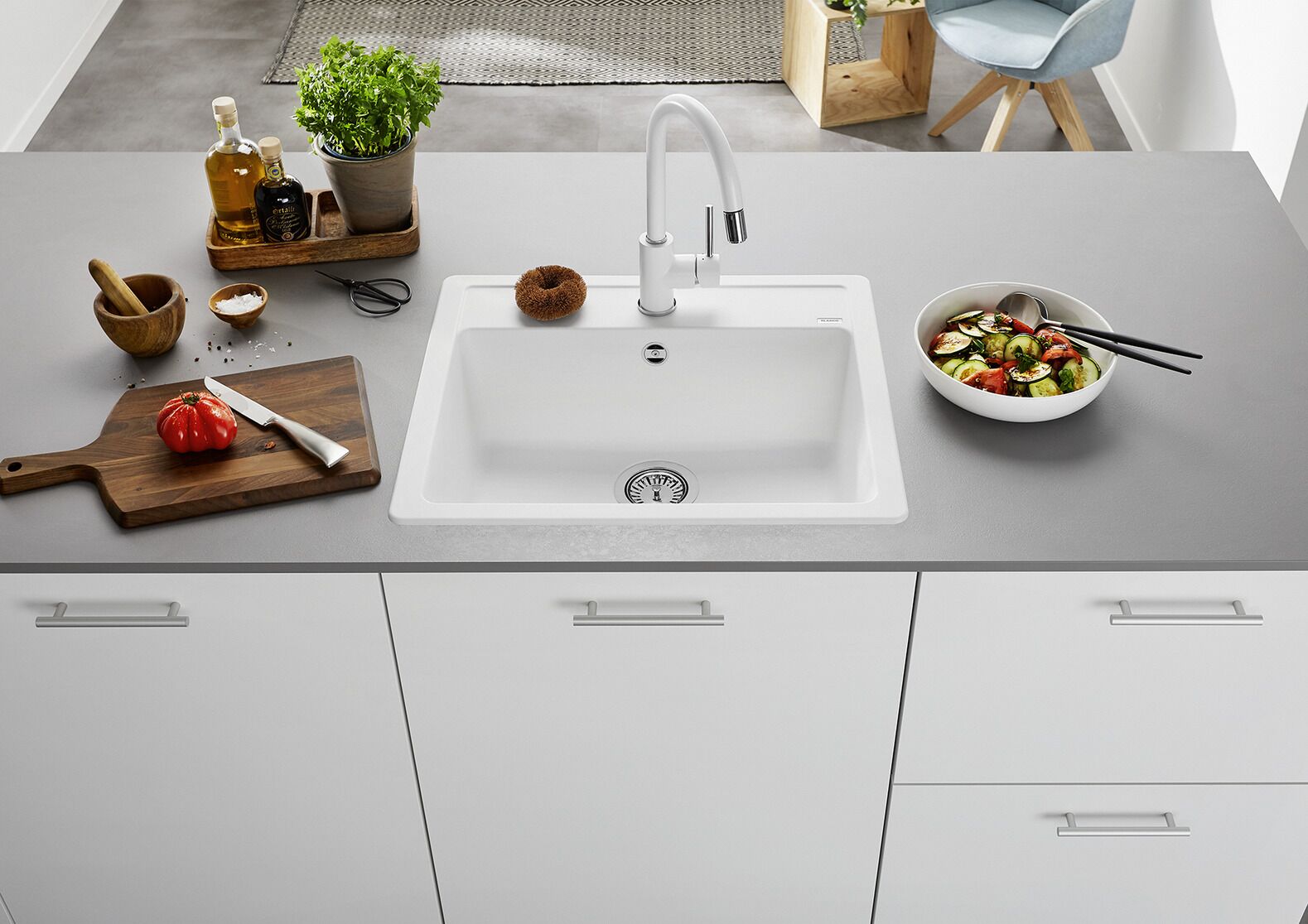 Blanco Mida-S Kitchen Faucet - Image 2
